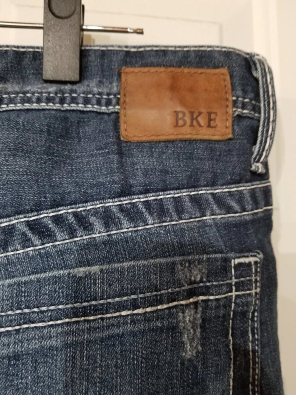 BKE Denim Carter Jeans Size 36W / 33L Boot Cut (10 Inch Rise) - Picture 5 of 12